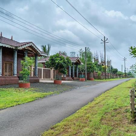 The Kerala Village, Shahapur Shenwa Extérieur photo